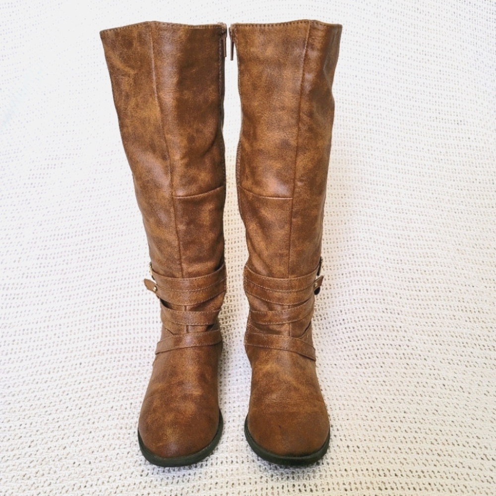 Brown Pleather Boots ☆EUC☆